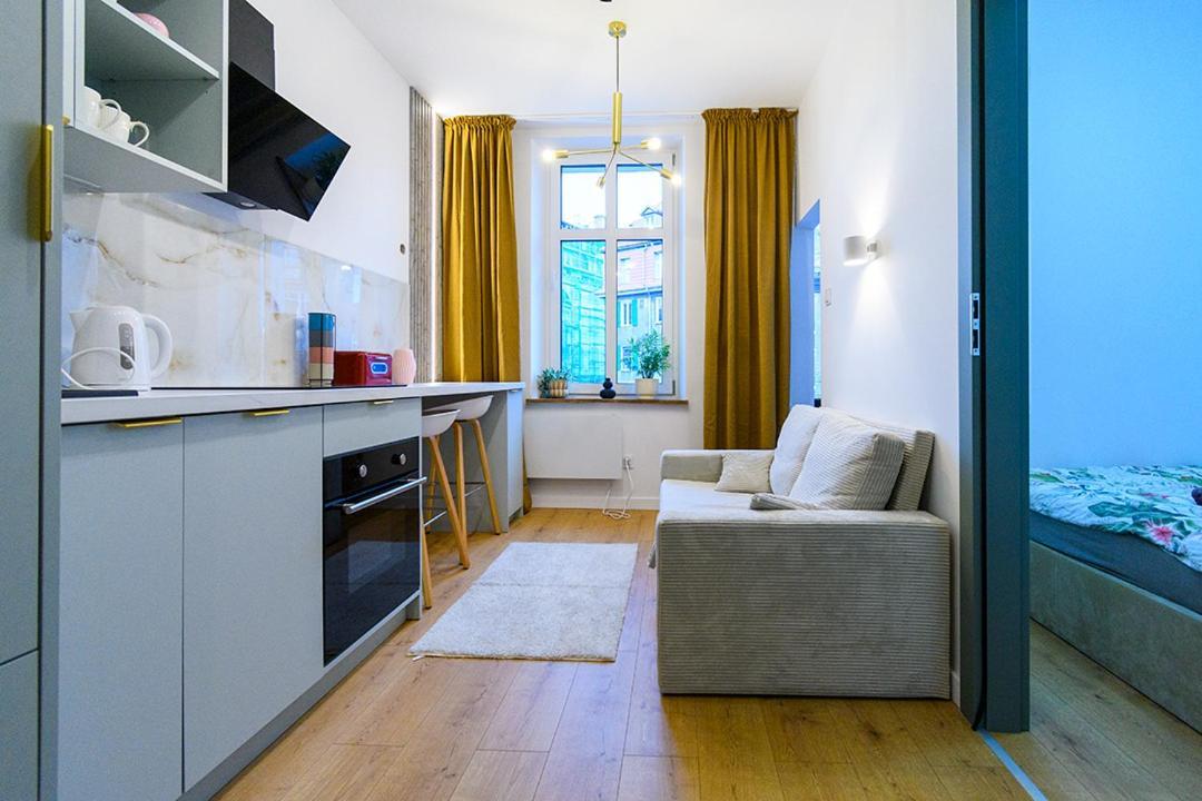 Apartament Pod Wieza 2 Walbrzych Exterior photo